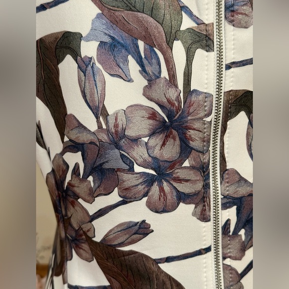 Beige BY ECI Cap Sleeves Multi Metallic Colors. Floral Print Sheath Dress-Sz 12 - Picture 10 of 16